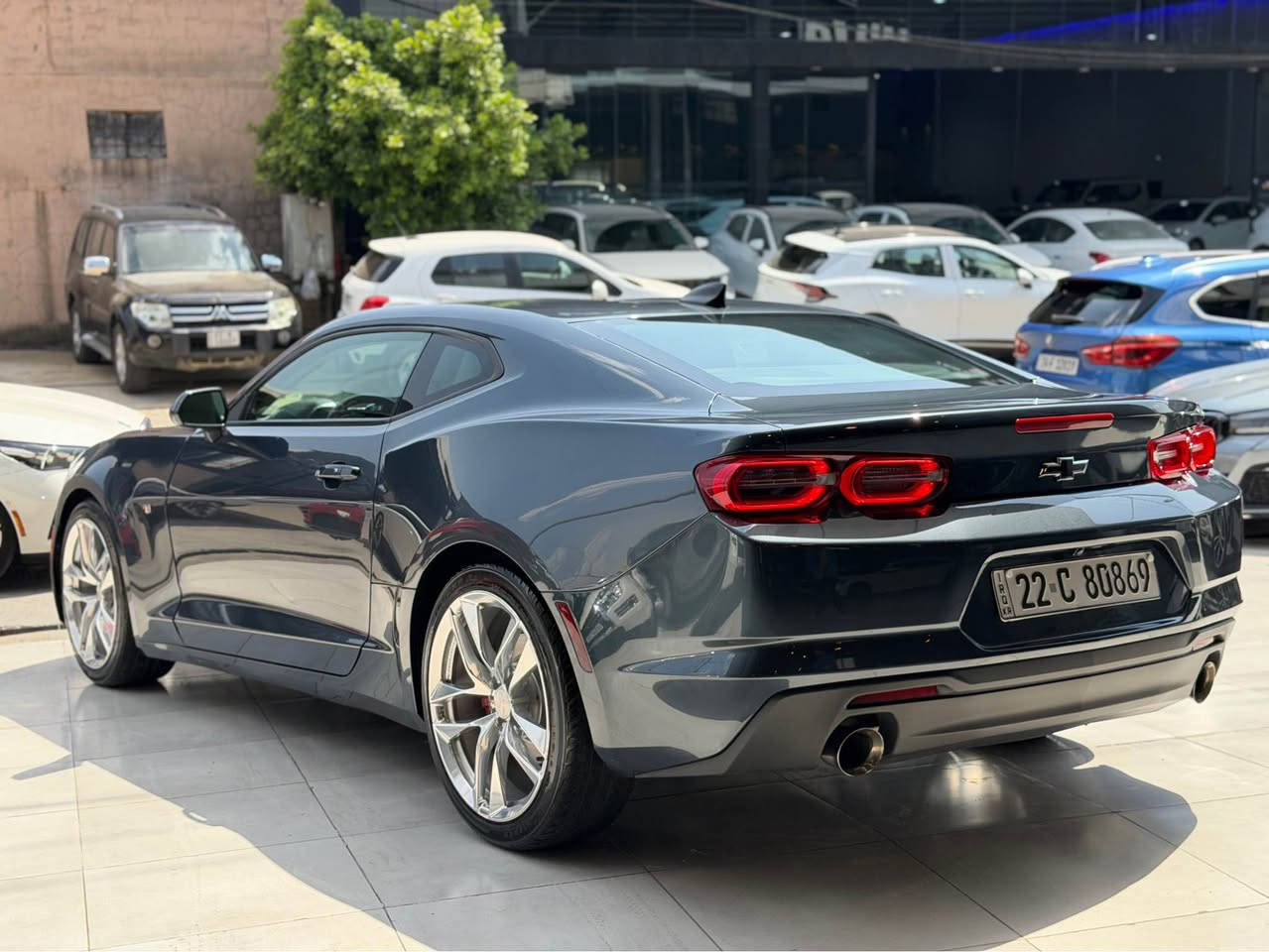 Camro LT 2022
مواصفات V6 
لايتات ليد زينون 
شاشة 
كاميرة 
كاربلةي 
بريك بصمة 
گير عادي مانوةل 
كشنات كهرباء 
سيارة ٢ قطعة صبغ بدون داخل بدون ارباك 
٢٠ الف كم ماشية جديد جديد 
١٣٨$
*********** وتس اب 
*********** أربيل, العراق
