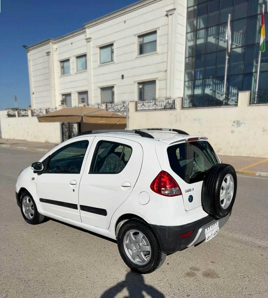 geely gx2 2014 
گێڕ مەکینە تەبریت تەقەو رەقی بەشەرت
سەیارەکی زۆر جوانو خاوین ماوە 570 هەزار غڕامەی لەسەرە دوای ماعمەلە دەیگەرینمەوە بەناوی خۆمە دوو پارجەی بۆیاغە بەبێ ژۆرێ
فابەر واتسئاپ(***********) سەعر ٥٥ مەجالیکی کەم أربيل, العراق
