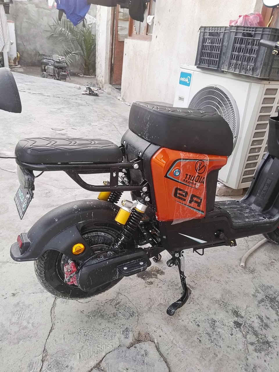 السلام عليكم للبيع هذا رقمي على الواتساب راسلني ***********
