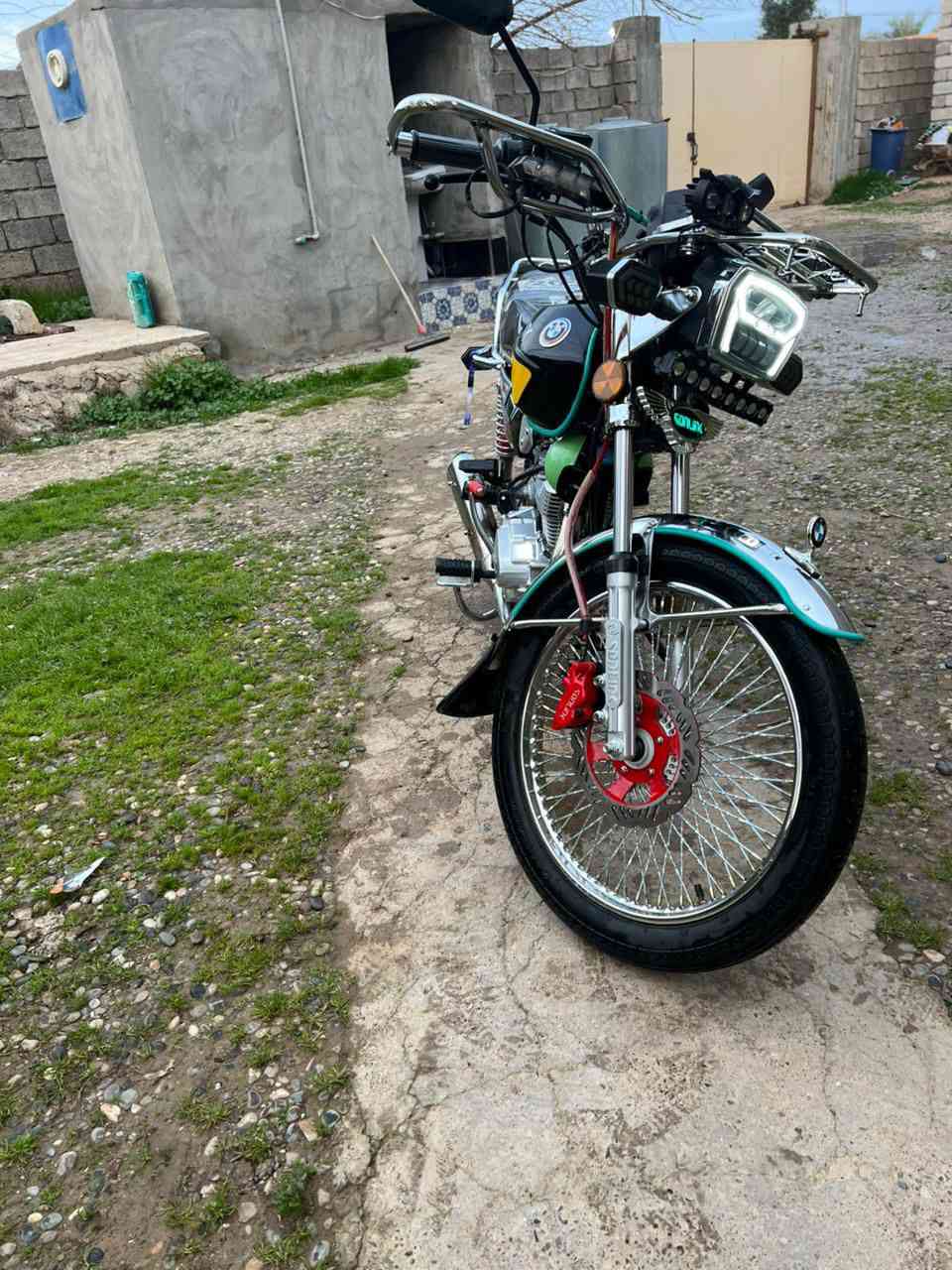 السلام عليكم
سونك الاصلي موديل 2025 محرك 125cc
5كير. الثقيل شرط  ماشي شي قليل 
محرك نار🔥نشاط معدل فول تانكي مضلع  دراجه خير من الله وكلها شرط دراجه جديده للتواصل ***********
متواجد عل خاص
