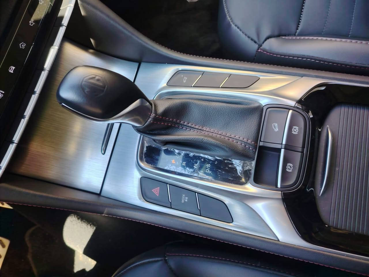 سيارة زيرو وكالة مماشية مواصفاته معروفه فور ويل 
سعر ١٥٠ بي مجال
مكلف بالنشر
للاستفسار مراسلة خاص تكريت, صلاح الدين


**إذا كنت صاحب هذا الإعلان وتريد حذفه لأي سبب، رجاءا أرسل رسالة إلى الدعم الفني**