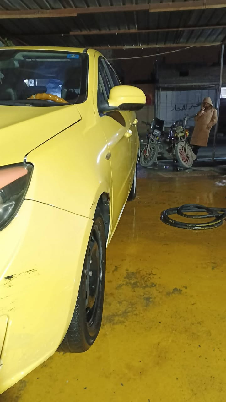 كير محرك خير من الله غرفتة حلوة كشر مثل ما موضح بصورة هزه جديده سنويه بسمي تحويل مباشر مصفره هيه وغرامه السعر 35وبيهه مجال حك الجيه *********** المكان بغداد الحسينية الراشدية
