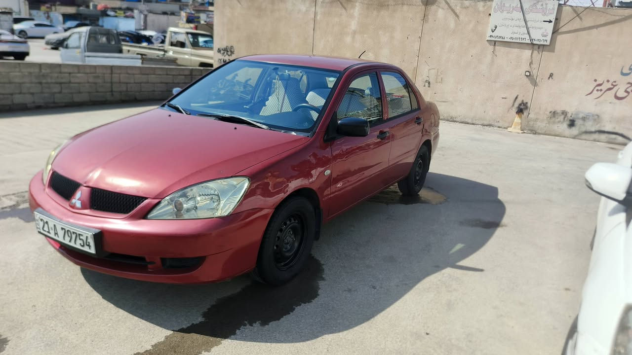 السلام عليكم ورحمة الله
لانسر ٢٠٠٨ تبريد تدفئة تخم تاير مكينه ١٥٠٠
كير أوتوماتيك بيها بارد جاملغ أمامي وشويه من الباب 
رقم السليمانية جديد هزه وسنويه جديد المكان السليمانية 
السعر ٧٧وبيها مجال تحويل مباشر... 
للتواصل.. 
‏‪***********‬‏
