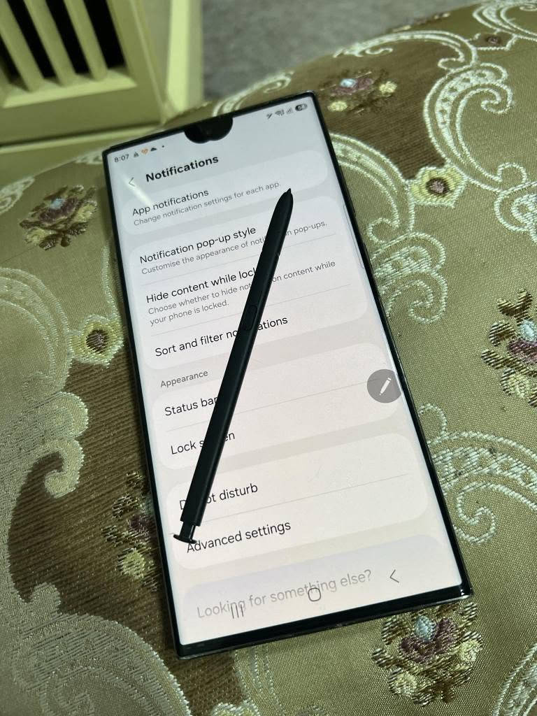 samsung s23ultra  
2سمکارت 
256GB
 سناپ دراگۆنی 8 جین 2 
ئەو پەڵەی تێدایە لەشاشەکەی 
شکاوی نیە 
پەنجەمۆر مەزبوت 
پاتر 5000 ملی ئەمپێر 
کامێرای 200مێگاپێکسڵ 
100x زوم 
هەموشتێکی بەشەرتە تەنها ئەوپەڵەی هەیە بەشەرتی ئەوەی زیاد نەکا خۆم ساڵێکە  بەکاری دێنم رانية, السليمانية


**إذا كنت صاحب هذا الإعلان وتريد حذفه لأي سبب، رجاءا أرسل رسالة إلى الدعم الفني**
