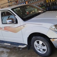 للبيع ٢٠١٤ مكينه مامفتوحه كير اوتوماتيك سنويه منتهيه رقم أربيل  باقي ا...