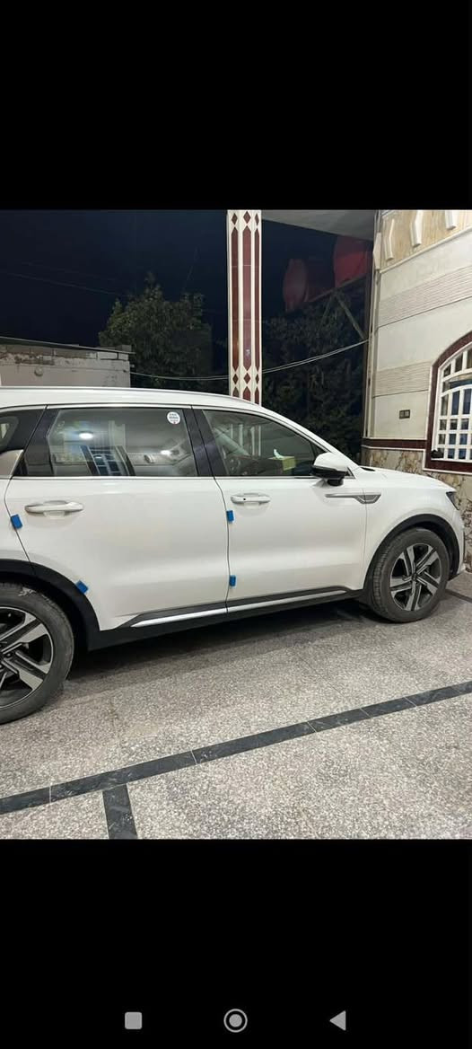 سلام عليكم سورنتو موديل 2021خليجي 6سلندر السياره جديد ماشيه66رفم بصره بسمي تحويل ثاني يوم السياره كفاله عده اقل الشبر صبغ في الجاملغ الامامي الايمن الطخه واظحه في الصور ومسوينه السعر 270وبيه مجال مكاني البصره القرنه بني منصور***********
