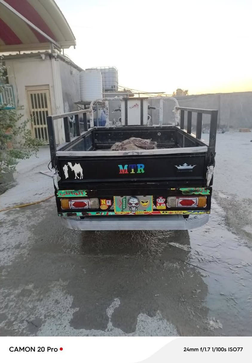 سلام عليكم ستوته للبيع مديل 2020اوراق صولي وكيل حيدر جبريل ستوته نضيفه تعمير25/ محرك 25 مكاني نجف سعر1950/ مليون950/رقم تواصل ***********موجود واتساب
