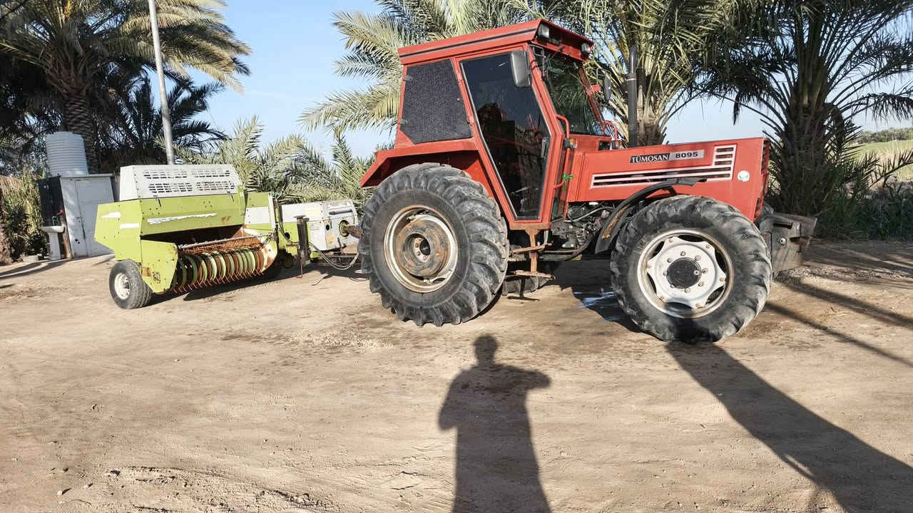 السلام عليكم مكينه وكابسه البيع المكينه تومسان حجم 95 موديل 2016 والكابسه قرش موديل 19 مديومه وكامله ابوجهك الموسم السعر وباقي التفاصيل اتصل على رقم الهاتف ***********
