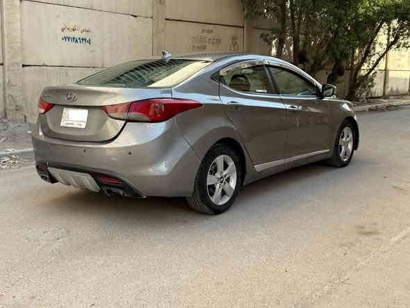 السلام عليكم
اخوان رجائاً اقره المنشور قبلل متتصل 

النترا 2013 محرك 1800 بيه منضومه غاز كير ومحرك مكفولات السياره بيه حادث ومصبوغه عام صبغ درجه اولى بيه تعمير بسيط بلتكم لغد وشاصي مكفولات مكفوله مــن الكص والعيب الشرعي السونار مرفق مع الصور 
سياره جاهزه صدر امامي وخلفي نضيف تخم تاير جديد تبريد ثلج كهربائيات شغاله سياره بدون نقص الحمدلله السياره معروضه ( 88& ) وبيه مجال بسيط مكاني بغداد البياع ***********
