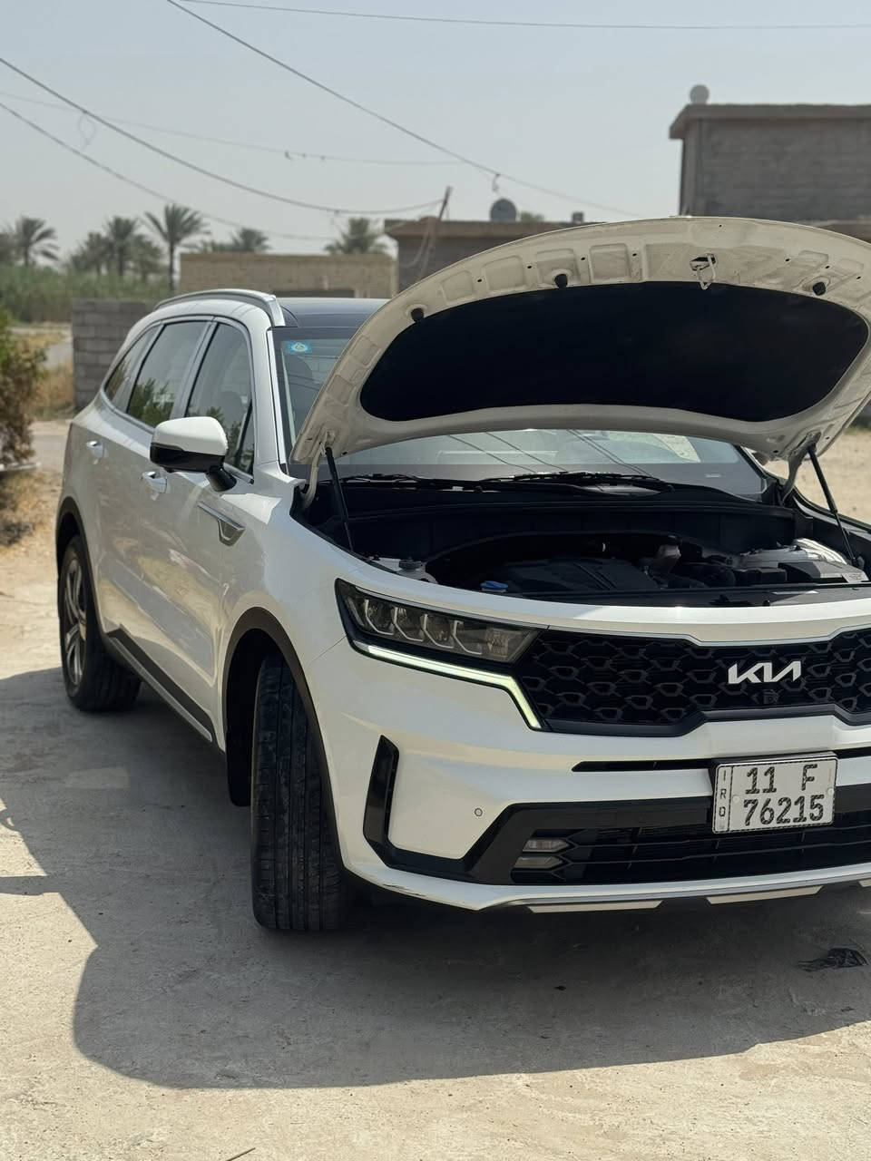 السلام عليكم 
سورنتو للبيع موديل 23
رقم بغداد 
ماشيه 27الف سياره فول مواصفا
X4 فور ويل
4كامارت كشانت جلد 
كشنات تدفئه تبريد سياره فول مواصفات 
رقم بغداد انكليزي 
للاستفسار ***********
***********
