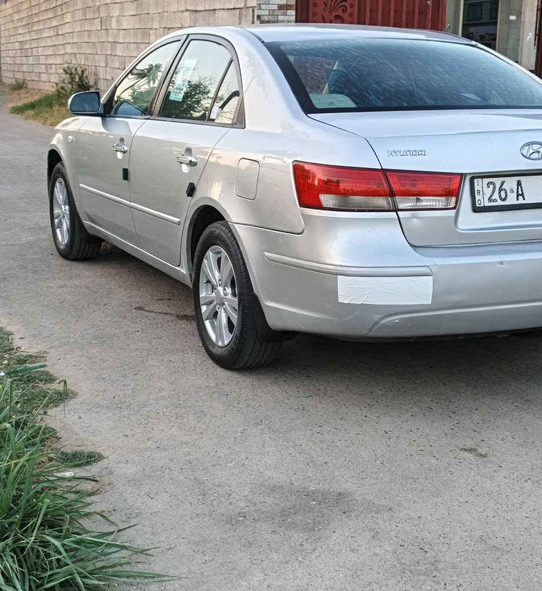 السلام عليكم
للبيع سوناتا موديل 2009 خليجي صلاح الدين دولي بسمي مكفولة كفاله عامه  محرك 2000 تبريد ❄ثلج محرك كير بلاديات وضع شركه  صدر جديد تخم تايرات جديد 
سعر 115 مكان صلاح الدين  بلد الضلوعية 
الاتصال ***********
***********
