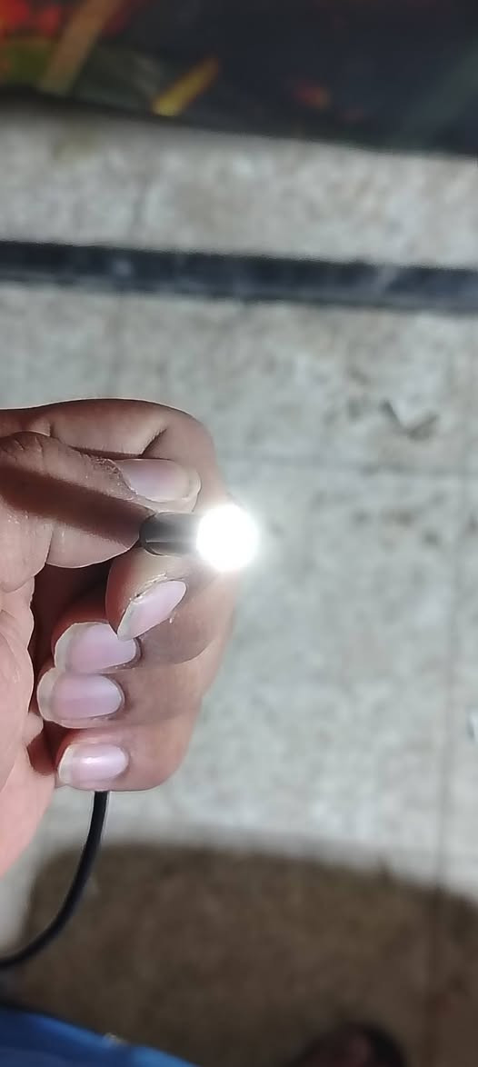 كاميرة للبيع نوع مصغرة تفيد أماكن ضيقة تشتغل على التليفون والحاسبة تصور وبنفس الوقت تسجل فيديو
وتكدر تشوف بيها الأشياء الناعمة مثل البوردات الحاسبة او التلفون وبيها استعمالات ثانوية وياها عدسة مصغرة بغداد, العراق


**إذا كنت صاحب هذا الإعلان وتريد حذفه لأي سبب، رجاءا أرسل رسالة إلى الدعم الفني**