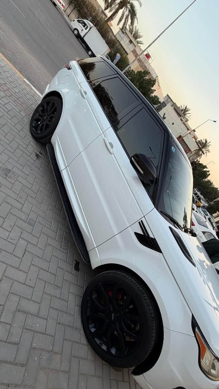 RANGE ROVER
SPORT2016
HSE
رانج روفر _ سبورت
الموديل ـ 2016
لون  ابيض  
داخل مميز احمر بلادي
وارد امريكي حادث بسيط 
جاملغ خلفي صبغ
باب خلفي مبدل لون 
مكينه مبدله جديده كامله 
رقم بغداد مميز
عداد المسافة ـ  105 الف 
عداد الاسطوانات 6 سلندر
السيارة بيها ادامة كاملة من كل النواحي .. 
المواصفات 🇬🇧🇬🇧
♦️داخل احمر
♦️4 كامرات 
♦️الداخل لد - ثلاجة 
♦️بانوراما 
♦️5 بصمات
♦️جنطة كهرباء 
♦️داخل سيارة محدث 
وبعد بيها هواي مواصفات
موفق سونار سيارة 
السعر : 29000 $ 
مكان السيارة بغداد / اليرموك 
رقم التلفون : ***********
