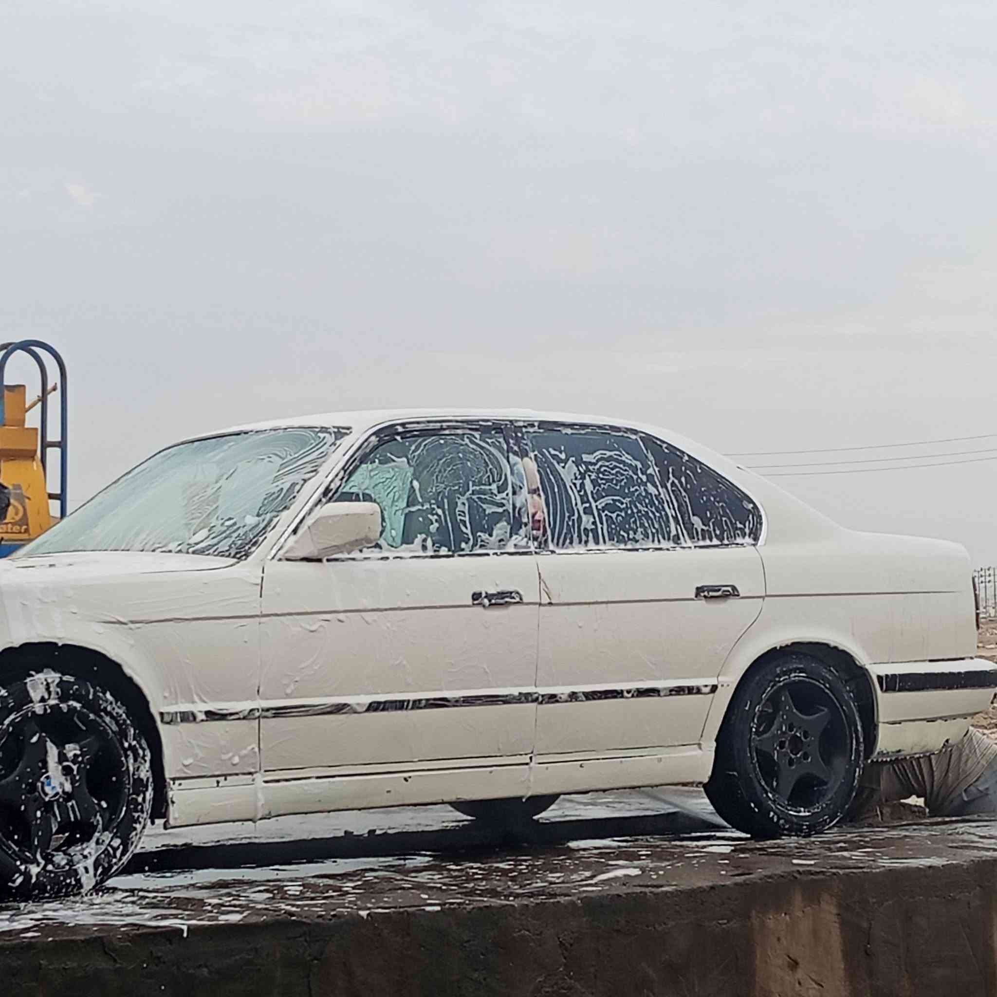سلام عليكم سياره البيع ومراوس سياره حلوه لايت زنون دواخل جلد محرك 28مسكر كير وتورقم بغداد راعيه ما واصل تعهد سرقه وعشاهر سياره البصرة ابو الخصيب طريق سيد حامد قرب معمل بلوك شيخ سعر 30وبيه مجال***********
