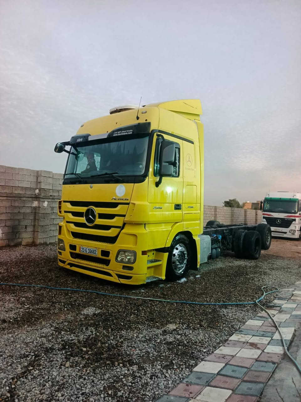 سلام عليكم
اكتروس سحال 2011 سعر 550 &
***********
***********
