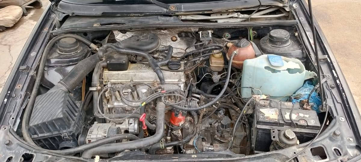 سلام عليكم كولف لبيع موديل 92 سيارة اي نقص مابيها كير ومحرك كفاله وكشر بلادي العنوان الدوره حي آسيا سعر28 ***********
