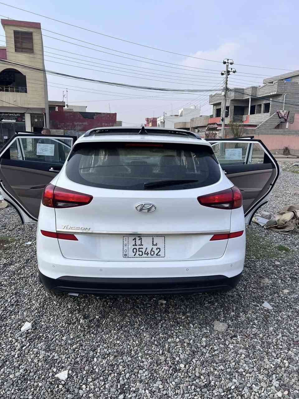 تكسون موديل 2020
فول فول 
بصمه پنوراما كشنات كهربائي داخل قيسي 
بجم ليد
مكفوله من صبغ 
اربع تايرات جديد 
ماشيه 90 الف 
رقم و سنوييه جديد 
تحويل ثاني يوم 
***********
***********
واتساب عل رقم اسيا
