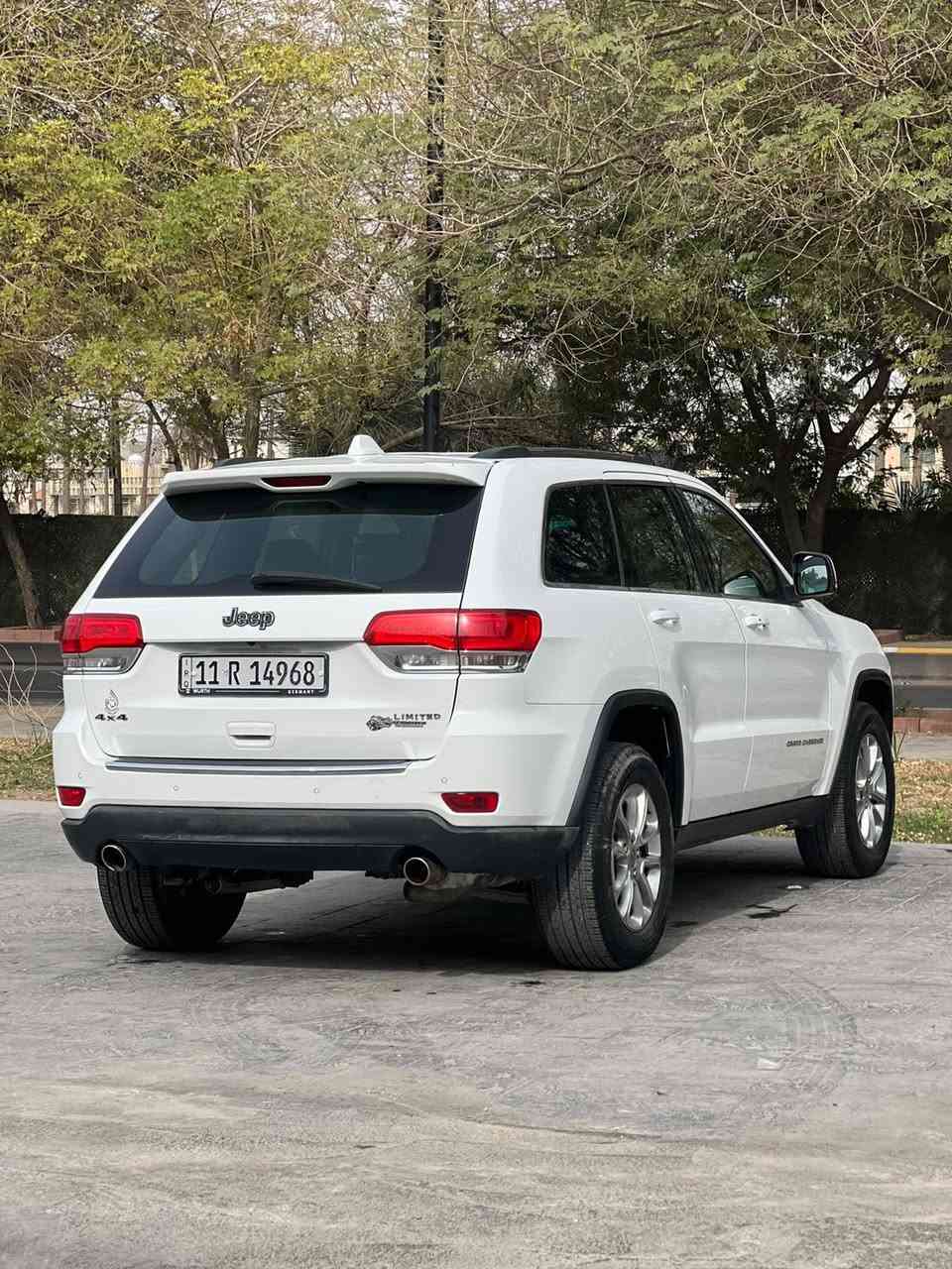 سلام عليكم جيب لاريدو 2014 خليجي مكفوله كفاله عامه
بغداد بسمي .

المواصفات

 بصمه /  فتحه / جلد /   شاشه كبيره / كامره خلفيه /  مقاعد كهرباء /  هوكات /  نضمام قيادة eco. Rock. Mud. Auto. Sand. Snow. / المري شفط ومتحركة هيترات ضباب جانبية بالمري /مثبت سرعة تفاعلي /4x4/نضام نزول المنحدرات /شفتات سرعة بالمقود / جامات المقاعد الامامية AUTO / كشافات ضباب اسفل الدعامية /

عنوان بغداد العطيفيه: 📍📍
سعرها مناسب 
للتواصل :
***********
