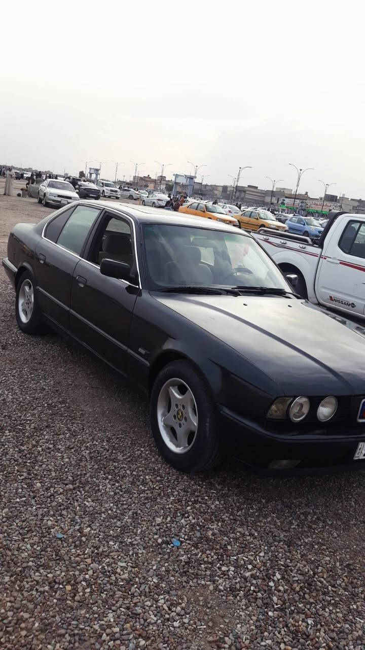 السلام عليكم طبعن من رخصت الدمن 535اصل مديل 1990سيارة جاهزة من كلشي فتحة شغالة كهربائيات ما بيهة نقص ابرة تبريد شغال باتري جديد دسكات +بي اس+عنبار جدد سيارة خير من الله السعر 60سنوية صقطت بل 2025/11


**إذا كنت صاحب هذا الإعلان وتريد حذفه لأي سبب، رجاءا أرسل رسالة إلى الدعم الفني**