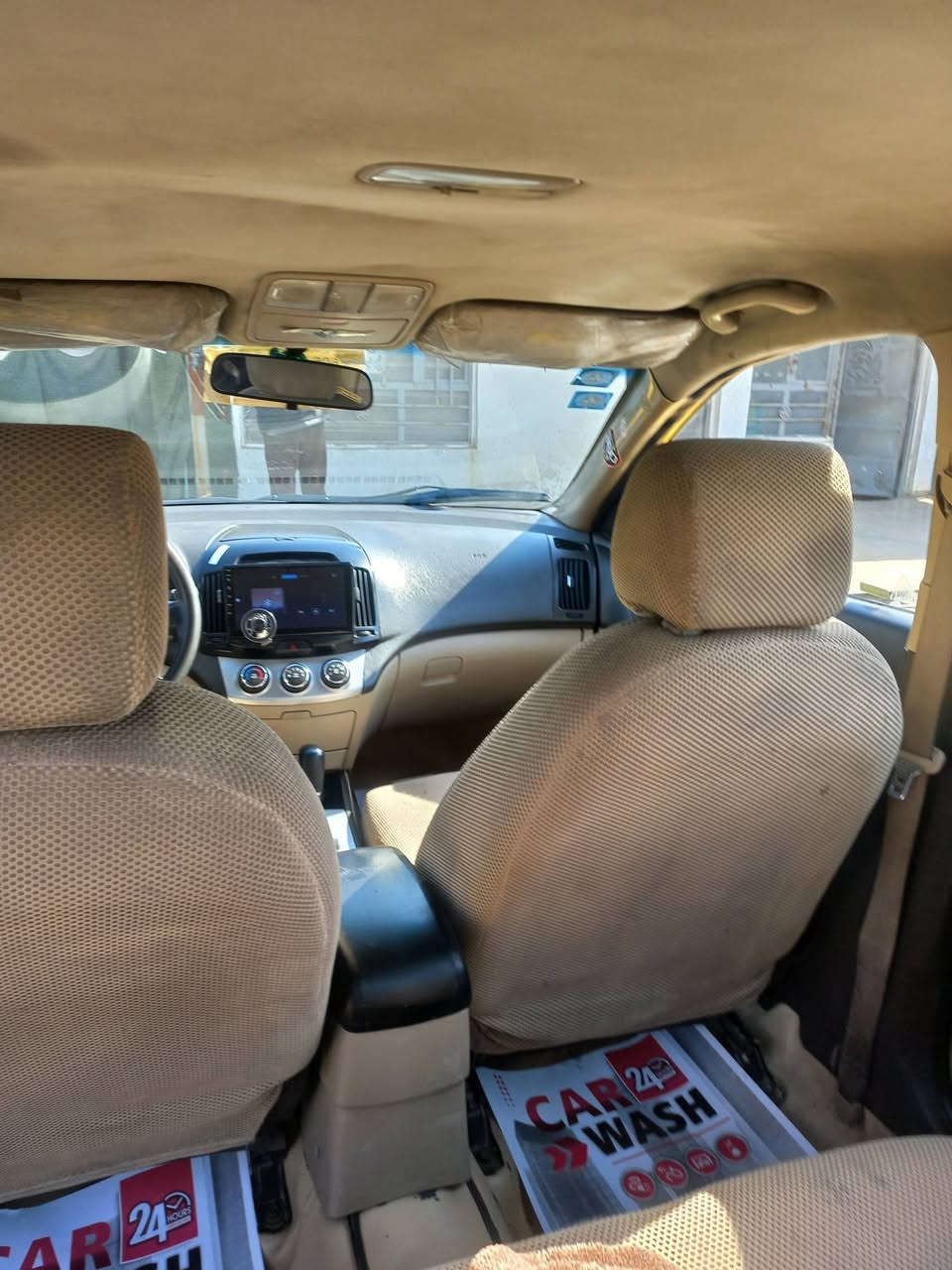 سلام عليكم الانتره مديل 2010رقم بغداد انكليزي هيئه وغرامات مصفرات سياره مكفوله من مكينه تخم تاير جديد صدر جديد تبريد ثلج تدفئه كهربائيات شغاله سياره جاهزه خير من الله بيه بس بنيد مبدل فقط سعر 92مكان سياره بغداد رصافه ***********
