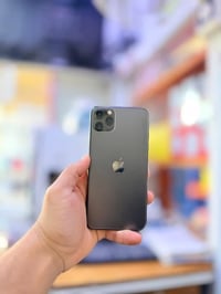 ايفون 11 برو ماكس • ٢٥٦ • بطاريه ١٠٠