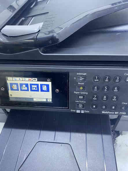 طابعه ابسون wf 7720
A3/A4
واي فاي 🛜 
وجهين 
احبار حقن 
السعر 250
توصيل موجود
فيديو موجود للتفاصيل
***********
