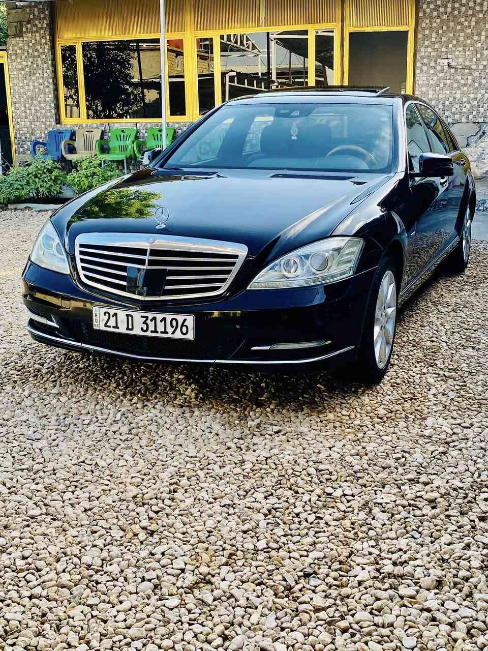 السلام عليكم
للبيع 
مارسدس 2011 اصل 350S
رقم شمالي الدولي فحص وهزه وسنويه كله جديد
السياره باب الطويل المرغوب 
محرك V6
ماشيه 180K
السياره كفاله 🫡
فول مواصفات 1/1
مكينه وكير وحداديه كله جديد السياره جهازه من كلشي 
مكاني بابل 
السعر 235 بي مجال 
رقمي ***********
