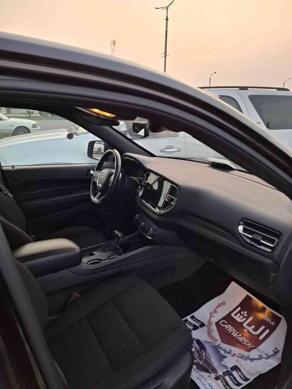 دوج دورنكو 2023 GT
حره بدون رقم بأسمي منفيس
لون اسود
محرك 3600 v6
مصابيح LED
كشافات ضباب LED
دخول ذكي
اوتو ستوب خروج عن المسار
كامره خلفيه
حساسات خلفيهة
صندوق كهرباء 
7 راكب
داخل اسود مخمل
تدفئة كراسي 
مثبت سرعة 
رادرات مانع تصادم
تشغيل عن بعد 
نظام تحذير عند التقاطعات
تحذير نقطه عمياء 
تحذير الخروج عند المسار 
ردارات جانبيه خلفيه
شاشه كبيره لمس
مودات قيادة سبورت وايكو
كرسي السايق كهرباء 
ماشية 50000 ميل
السياره بدون رقم 
اضائة زينون
كامره خلفيه
حساسات خلفيهة
صندوق كهرباء 
7 راكب
داخل اسود مخمل
تدفئة كراسي وستيرن
مثبت سرعة
مكان السيار بصرة
تبديل قطعتين / جاملق وبنيد
السعر : 27,000 وبيه مجال
للتواصل : ***********
@إشارة
