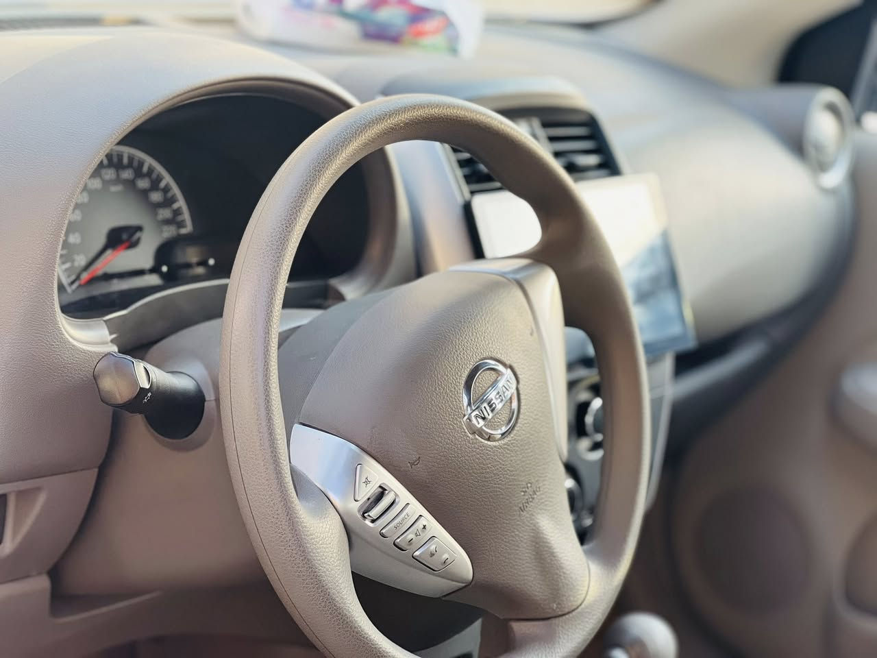 السلام عليكم صني هنديه ام البليته الزركه  مكفوله كفاله عامه موديل 24 مكان البصره  السعر 132 وبيه مجال قليل. ***********
