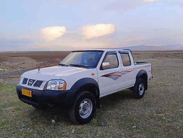 پیکاب نیسان دەبڵ ئەکسل مۆدێل 2007گێڕومەکینەوئەکسل و دەبڵ ئەکسلی بەشەرت بێ دەعم ولێدراوی نمونەلەجوانی بێ تەقەوڕەقە جام کارەبای کتابی موزایدەی لەگەڵە سعری 78گڵاویەک تۆزێک مەجال ژ.م***********ژ.م***********ناونیشان چەمچەماڵ شمشمل
