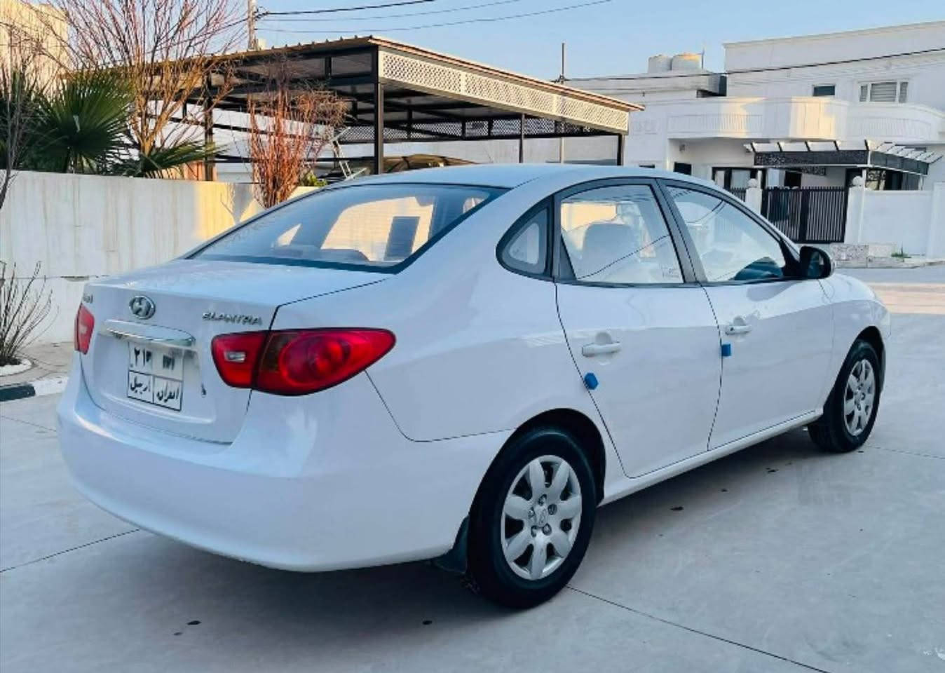 سلام عليكم
رمضان كريم
بيع فقط
النترا خليجي
موديل 2011
  ماشي 172 الف حقيقي بيها بين بابين صبغ مأشر بالصوره تعديل بارد بل صندوك بدون دواخل بدون اربك الباقي كلها شرط كير ( توماتيك )
بلاد  محرك ( 16 ) شرط لا صرف لا نفخ السعر 105 بي مجال قليل مكان كلك اربيل رقم موبايل *********** وتساب دهوك, العراق
