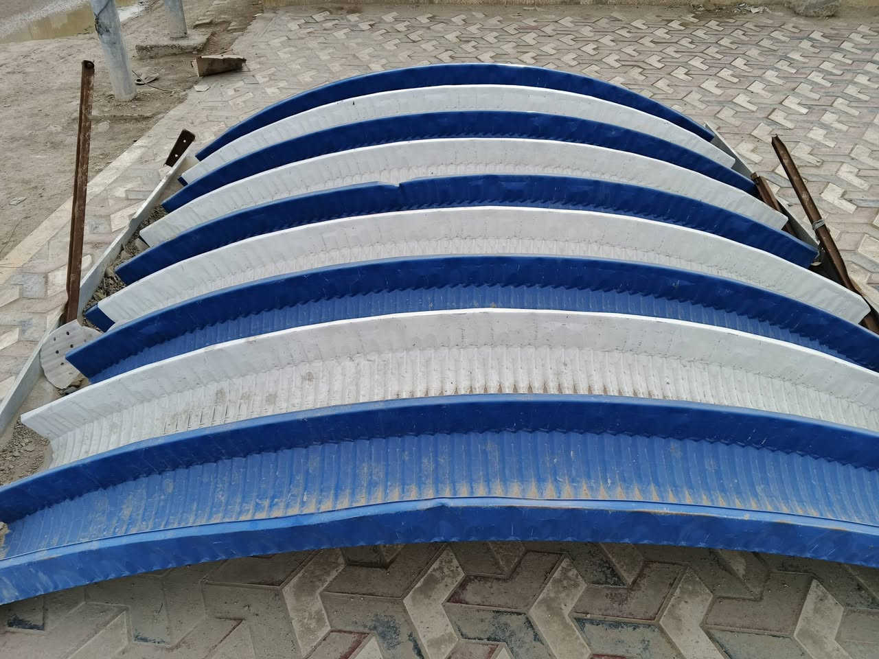 السلام عليكم قمريه للبيع نضيفه حيل
المكان قضاء الفجر قرب منزل محمد حمود 
السعر قفل قفل 200
***********
