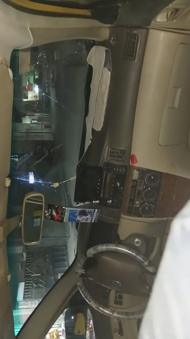 بي وايدي موديل 2011 رقم بغداد اجرة مصبوغة جديد دوشمة دواخل جديدة محرك ميسيبوشي جديد رقم الماني سنوية مجددة 28 لباقي التفاصيل اتصل ع الرقم *********** ب40 ورقة
