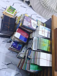متوفر 576 كتاب للبيع كتب جديدة تتضمن مواضيع عامة وقانونية ودينيه اذا ت...