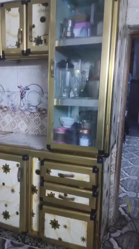 كاونتر تزكام البيع نضيفه  مكاني نجف كوفه التواصل ***********
