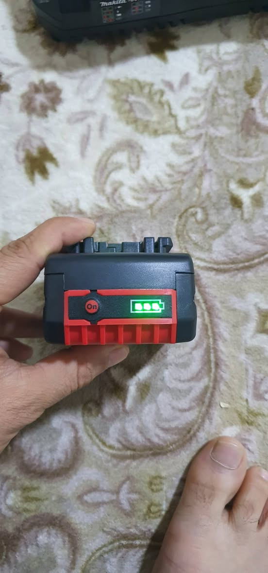 بطاريات مكيتا فيتنامي و بطاريات جوكر و بطاريه بوش الماني جيد باله البريطاني
للبيع واتساب***********
