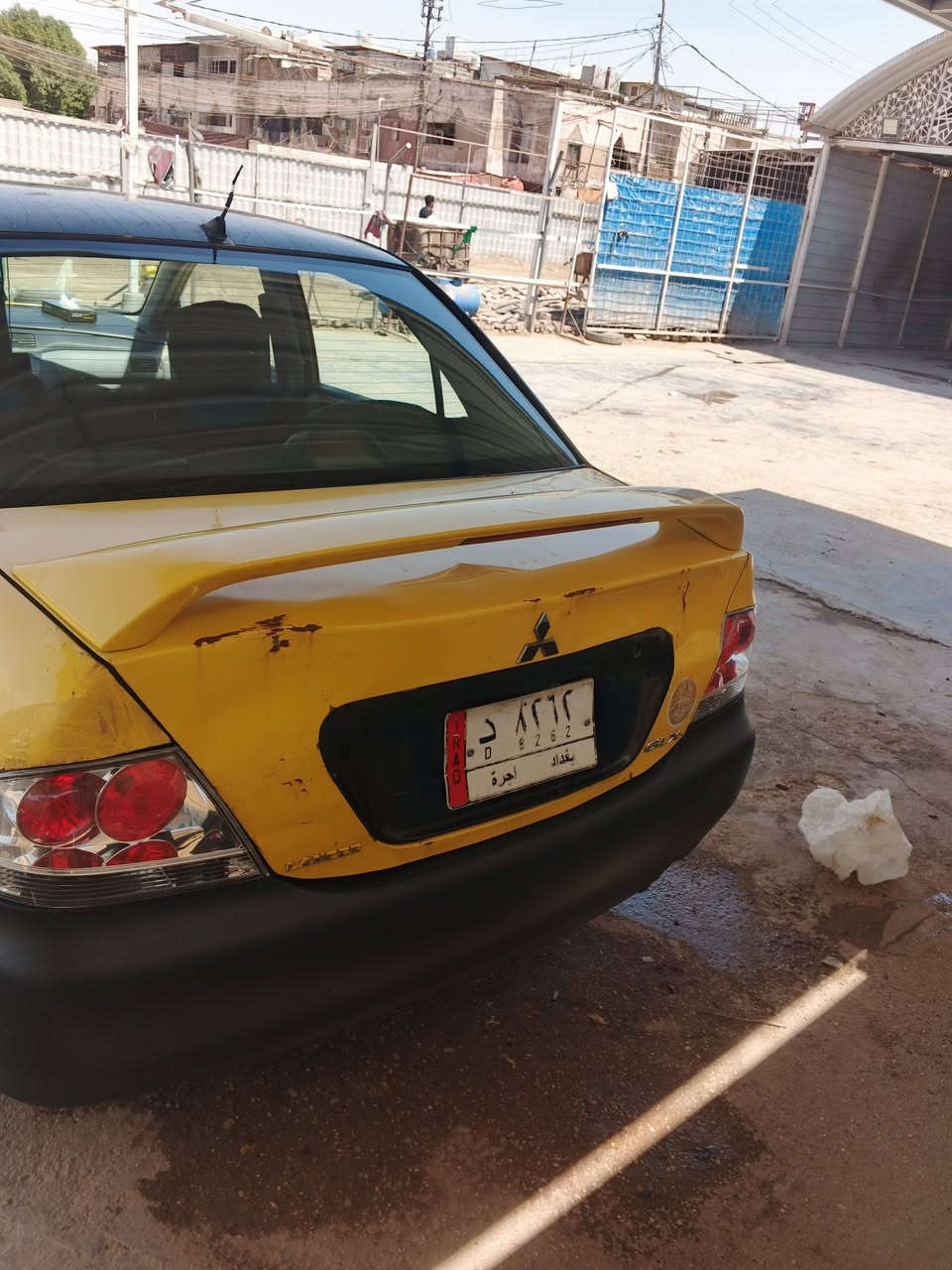 لانسر موديل ٢٠١٠ خليجي
سابقه كفاله عامه انطخت عندي بل جنطه 
يعني قطعه وحده صبغ الجنطه
سياره شركه العامه 
بدون دواخل سياره كفاله عامه 
كير مكينه كفاله 
تخم تاير جديد 
باتري جديد 
ويل كب 
سبايدر 
دركه ستيرن رياضي 
سياره كلش حلوه رياضيه شبابيه 
تريدها على باب الله هم ترهم 
رقم بغداد مشروع وطني بسمي 
رقمها رباعي مرتب حلو 
غرامات مصفره هيئه مصفره 
كير عادي كير عادي 
العنوان بغداد الامين 
***********
السعر ٦٧ وبيها مجال
