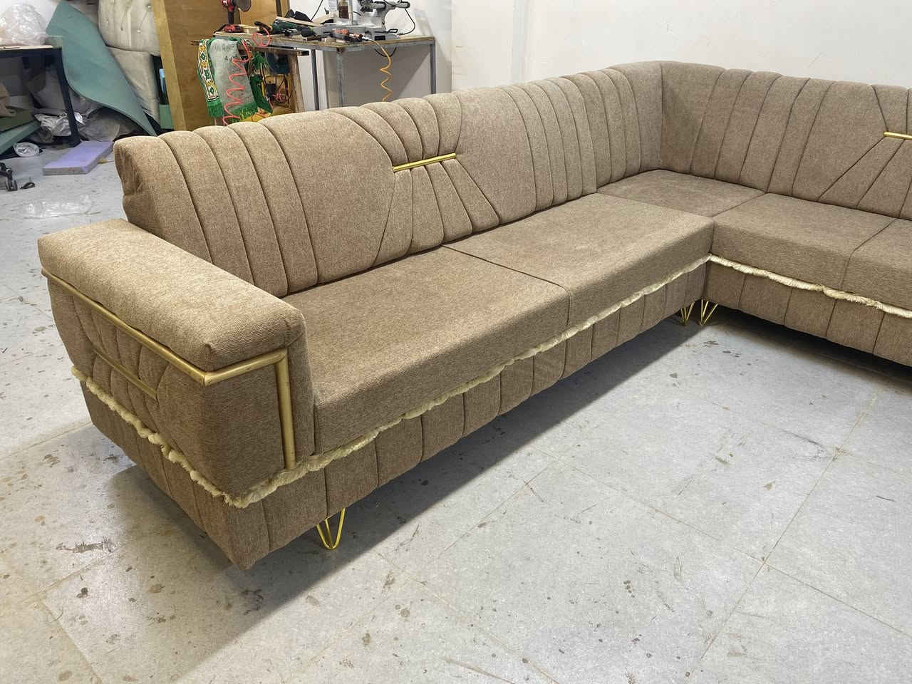 🛑 #دوشمةونجارةالتاج 

لعمل جميع أنواع الديوانات المودرن والرئاسي( التركية والاوربية)

مع خدمة #تجديد الديوان القديم إلى أحدث الفصالات،
وباستخدام أجود أنواع الإسفنج العراقي وأفضل الأقمشة والخامات.

نعمل بأحدث الفصالات التركية والعراقية،
وأفضل أنواع الخشب مع شغل مضمون 100%.

📞 للتواصل:
*********** – *********** – ***********

📍 الموصل / حي الخاء – قرب جامع الله أكبر ꧁
انستا. altagg_@
تيكتوك. altagg_
#دوشمة_ونجارة_التاج �
#الموصل #دوشمة
