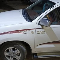 هايلكس • ٢٠٠٩ • كفاله عامه