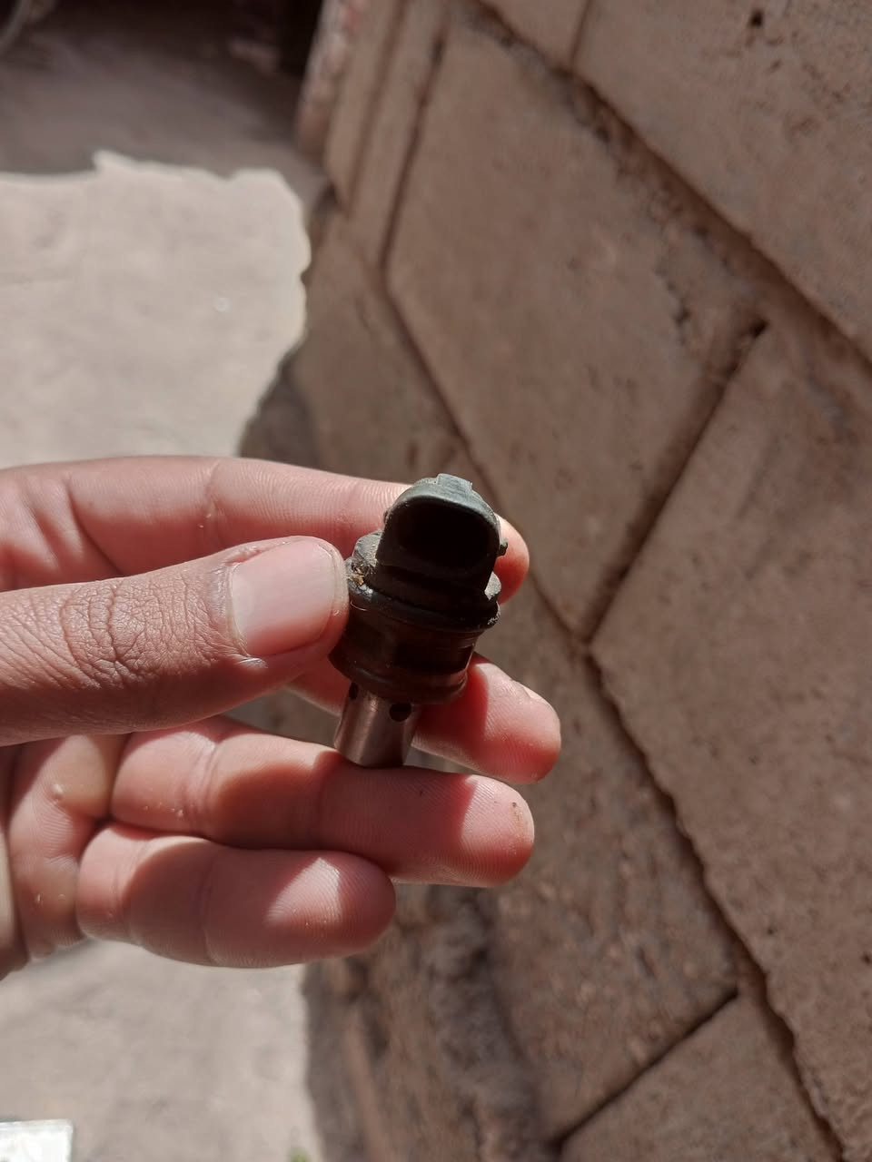 سلام عليكم غراض اوبل فيكترا 1600 للبيع كله مال حاويه شرط شغال السعر 150 مكان نجف  مشخاب ***********
