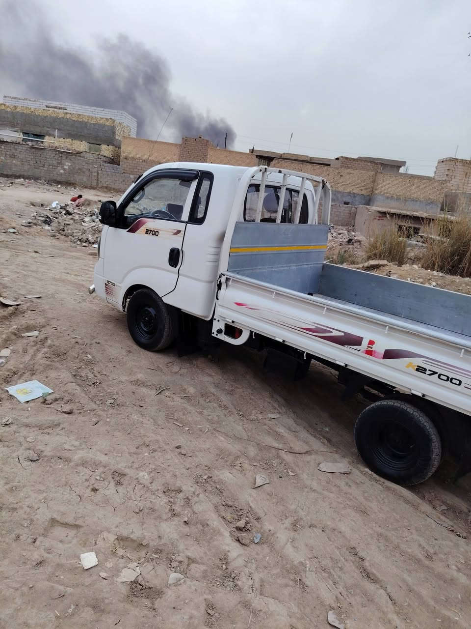 السلام عليكم سيارة كيا بينكو البيع موديل 20 سيارة مكفوله كفاله عامه سونار رقم بابل سنويه نافذه  مالك موجوده مسؤل عن ضريبه وغرامات ونقل ملكيه مكان بابل القاسم الاستفسار انتصل على هذه الرقم***********
