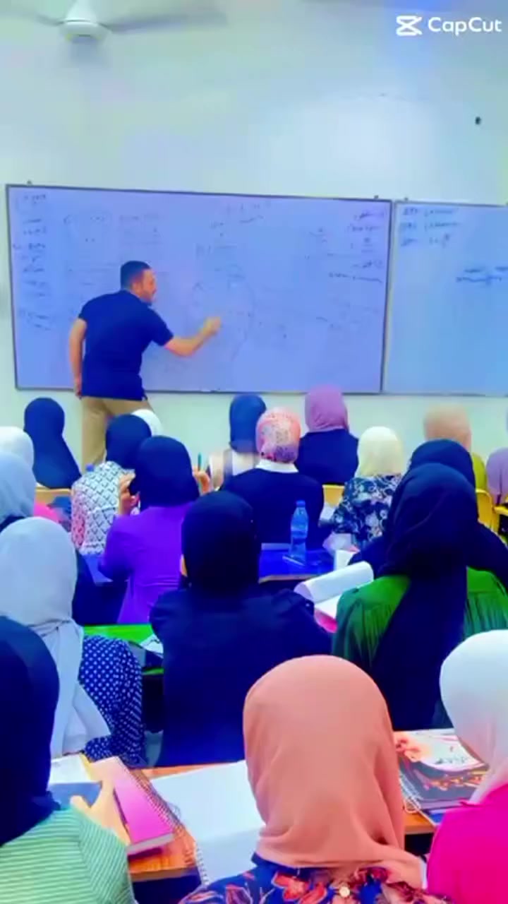 +🌼 معهد المستقبل 🌼

معهد المستقبل لدورات التقوية وتعليم اللغات في السليمانية 

نستقبل ابنائكم بعالمٍ من التعلّم والذكاء والابداع👶🌈

🧸#المرحله_الابتدائية 
🎨 أنشطة تعليمية وترفيهية يومية
📚 تأسيس قوي للقراءة والكتابة
👩‍🏫 كادر تربوي مختص وحنون
🌱 بيئة آمنة ومناسبة للأطفال
#المرحلة_المتوسطه و #الاعدادية
تدريس جميع المواد ( الرياضيات - اللغه الانجليزيه -اللغه العربيه - الفيزياء - الكيمياء - الأحياء - الاجتماعيات)
باسلوب مبسط وسلس لرفع مستوى الطالب التعليمي واخذ الدرجه الكامله في الامتحانات 💪

⏰ الدوام الصباحي:
من الساعة 8:00 صباحاً حتى 1:00 بعد الظهر

⏰ الدوام المسائي:
من الساعة 1:00 بعد الظهر حتى 5:00 مساءً

✨ معهد المستقبل… نؤسس طفلك اليوم ليقود الغد ✨
*********** #
⸻
