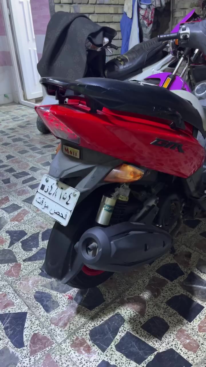 السلام عليكم دراجه جي تي ار للبيع دراجه جديده رمبه 58 ممفتوحه وكلش قويه وما بيهة اي نقص وهاذ وصل المعرض منرلهة ب واحد وربعميه  السعر مليون وبيه مجال للتواصل :***********
