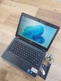 لابتوب رخيص جدا مناسب للدراسة والطباعة وبرامج الاوفس المكتبية والتصفح ...