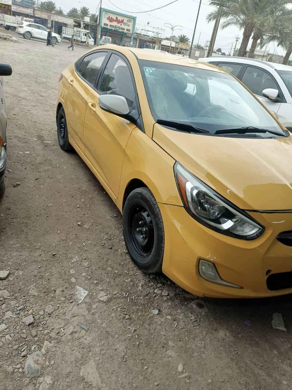 اكست للبيع موديل 15 خليجيه محرك 1400 جير 1600 محور بيها طخه بالباب الورع سائق مكاني بسمايه السعر 75 ورقه وبيها مجال باسمي سنويه 28 رقم ***********
