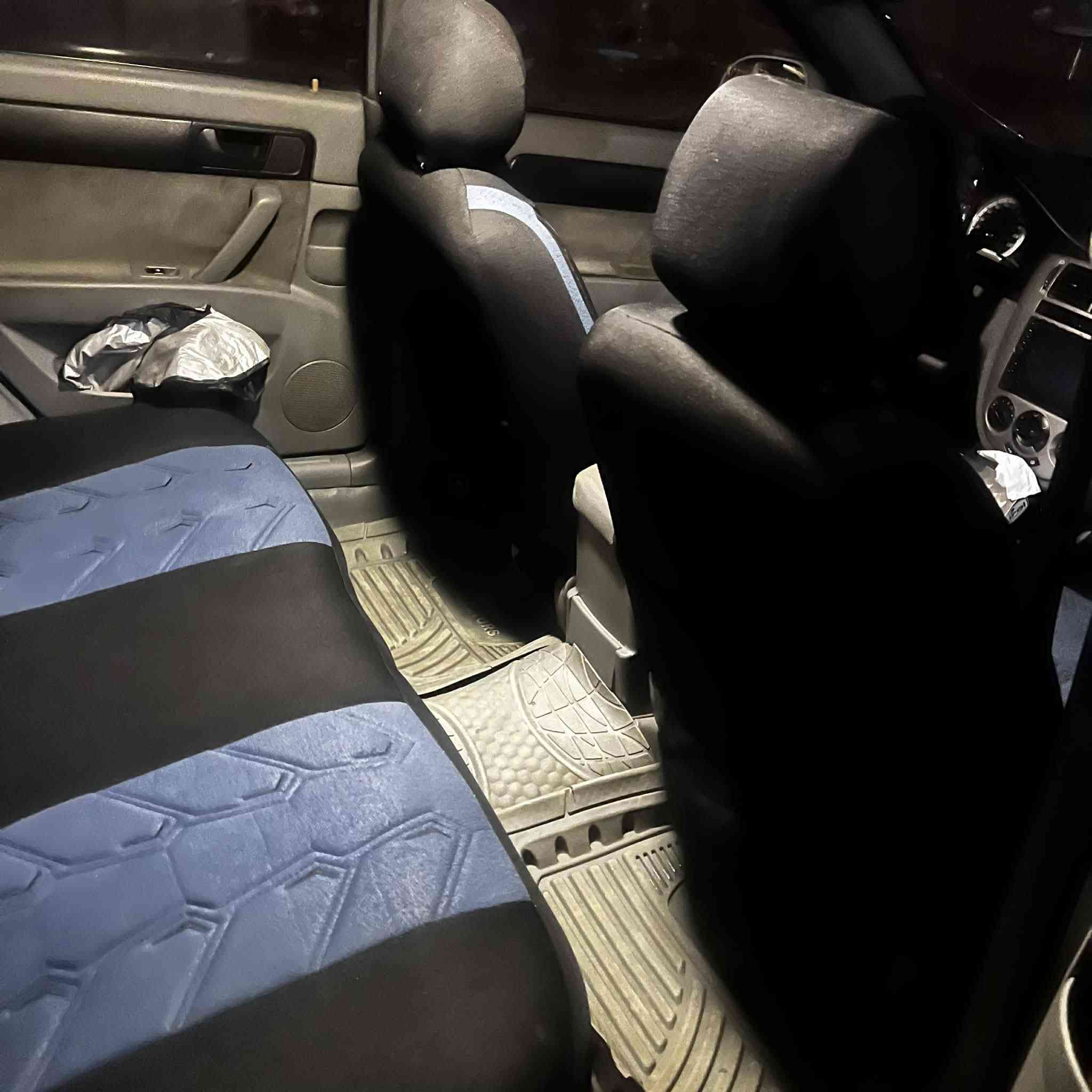 لسلام عليكم اوبترا 2012 بأسم بنيه السياره بيها اربع قطع مصبوغه بدون دواخل اني ابيعلك احزام مو تجي وتكول شبيها صبغ محرك وكير خير من الله الصدر الامامي نص عمر والصدر الخلفي كامل جديد تخم تغير + ويل كب جديد التبريد نقص غاز كهربائيات كامله بلاديه مبدل قايش وروله وضاغطه المكان الدوره السعر 75 وبيها مجال ***********
