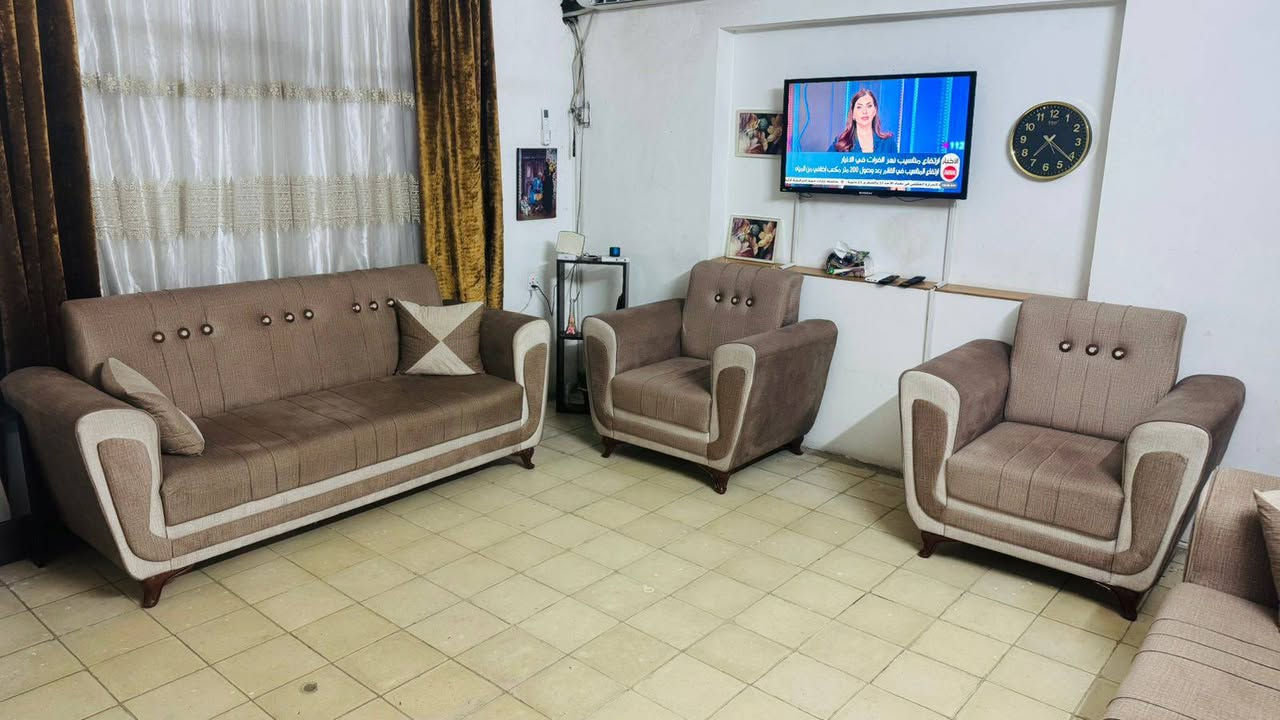 تخم ١٠ مقاعد السعر ٥٠٠ وبي مجال ...المكان بغداد الجديدة


**إذا كنت صاحب هذا الإعلان وتريد حذفه لأي سبب، رجاءا أرسل رسالة إلى الدعم الفني**