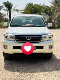 لاندكروز • ٢٠١٤ • ٦ سلندر