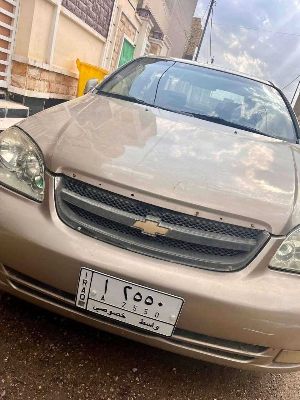للبيع اوبترا موديل ٢٠٠٦ بيها كير  عاطل مكينه شغاله بشكل جيد مكان السيارة كوت حي الشهداء لتواصل مع صاحب السيارة *********** السعر ٣٨ وبيها مجال

