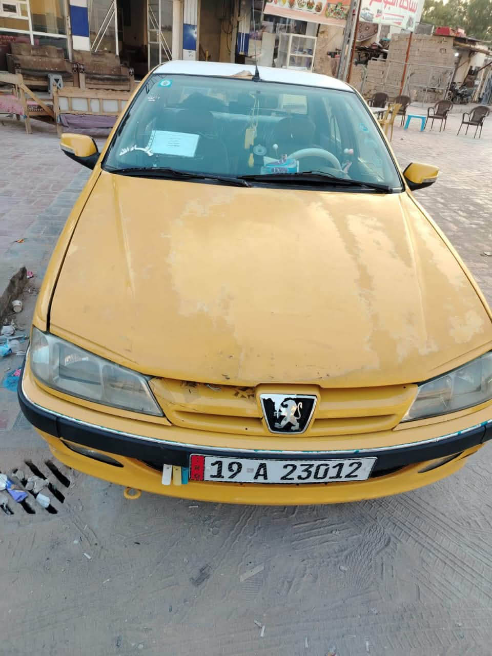 مستعجل عله بيعتها سياره  بارص حلوه وناصبه كير ومكينه وتدفئه وتبريد ودوشمه جديده و زوج تايرات بيها جديد 
٣٥ وبيها مجال السياره مال بيت مو بياع شره و ب اسمي
مكلف بل نشر لاستفسار الاتصال بل رقم
‪+964 774 947 0552‬
